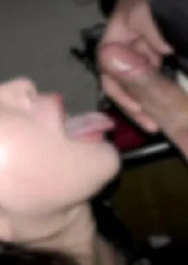 FC2PPV-4673380 Voice Processing Conditions: Amateur Application VTuber Proud Erotic Voice Is Sealed Away And Chubby Plump Big Breasts Rocket Boobs And Fellatio Technique Are Used For Oral Ejaculation And Swallowing, There Is A Review Bonus For Purchasing Equipment Personal Shooting / Uncensored / First